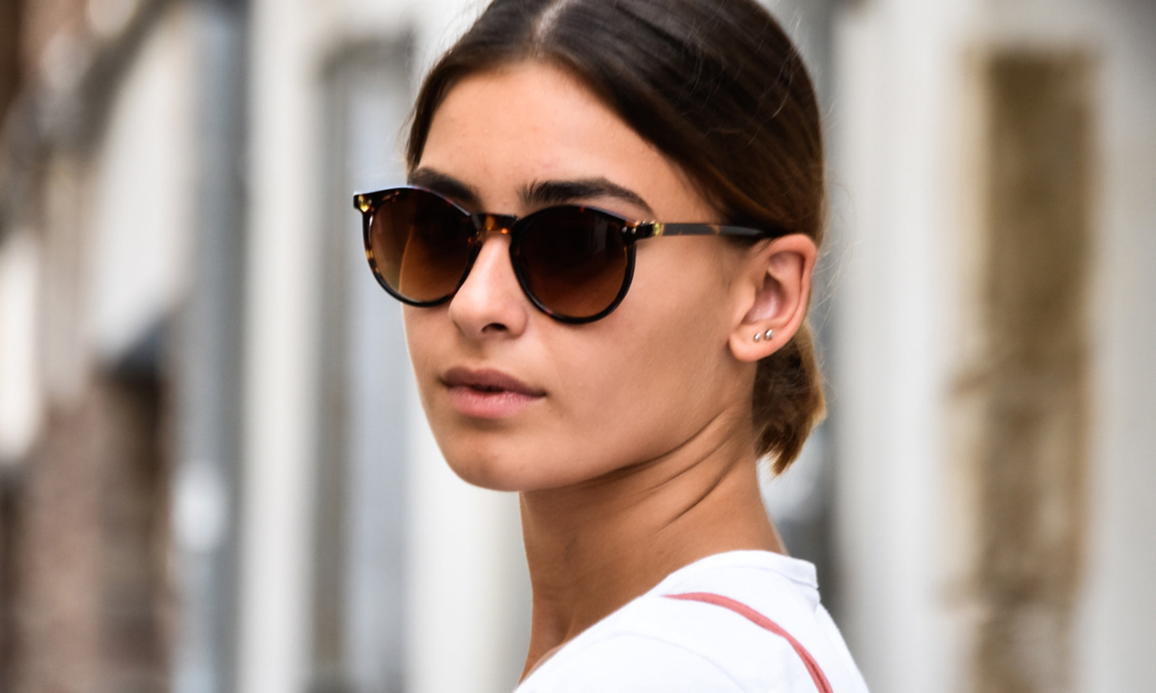 Sunglass Charly in Town