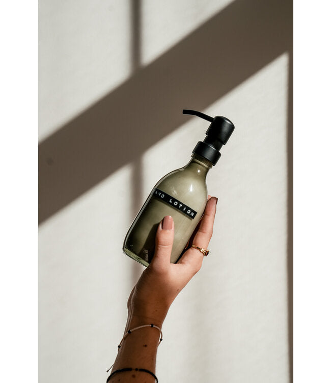 Hand lotion black/black Dark Amber 250ml HAND LOTION
