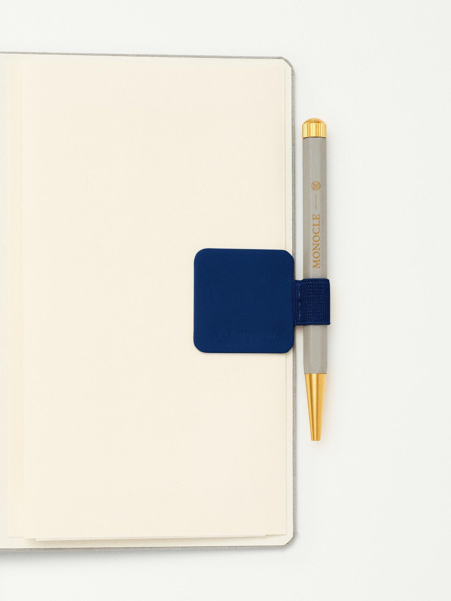 Leuchtturm x Monocle Pen Loop