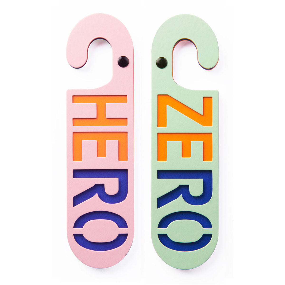 Deurhanger Hero/ Zero